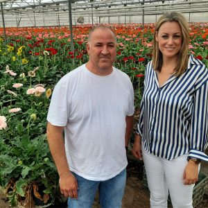 María Naval anuncia que un grupo de 25 agricultores de la zona serán recibidos en el Parlamento Europeo para exponer la situación de la Flor Cortada