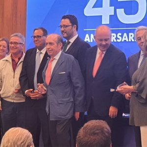 Hotel Chipiona, Bar Paquito y Droguería Massip reciben una distinción en el 45 aniversario de la Confederación de Empresarios de Cádiz