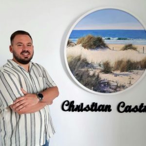Las nuevas creaciones pictóricas de Christian Castro bajo el título ‘Serendiphia’ llegan al Castillo de Chipiona
