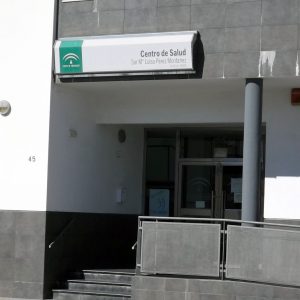 En un centro de salud, de 4 médicos en plantilla, solo se da las consultas de urgencias