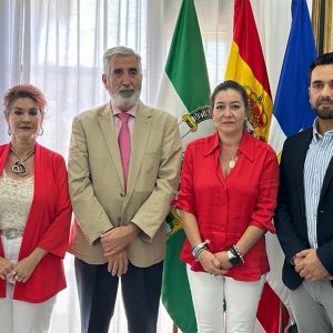 La Diputada Ana Moreno se reúne con el Alcalde de Chipiona Luis Mario Aparcero para iniciar líneas de colaboración entre ambas administraciones