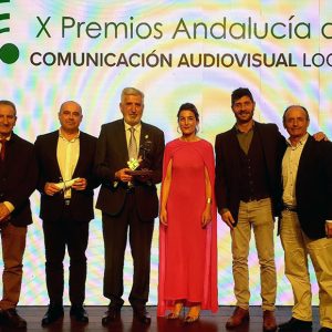 Radio Chipiona recibe el Premio Andalucía de Comunicación Audiovisual Local que reconoce su trayectoria y compromiso con la información de proximidad