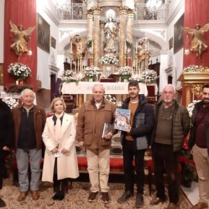 Juan Luis Naval y María Rosa Cadierno presentan su libro sobre la Parroquia de Nuestra Señora de la O