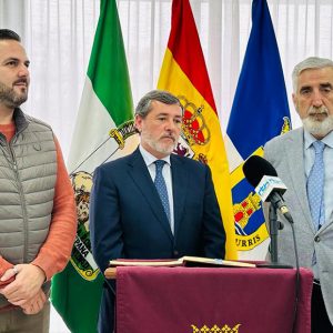 Alfonso Candón visita Chipiona para abordar con el gobierno municipal asuntos sobre inclusión social, juventud, familias e igualdad