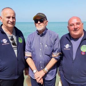 Belenistas y Amigos del Camino de Santiago realizarán el sábado la alfombra de sal por la paz en la Cruz del Mar