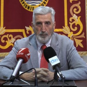 Luis Mario Aparcero propondrá al Pleno el nombramiento de José Mercé como hijo adoptivo de Chipiona el próximo 7 de julio día de la localidad