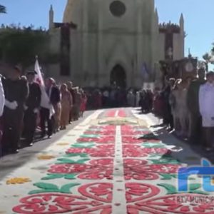 Belenistas y Vía Franciscana TAU en plenos preparativos para la realización de la alfombra de sal del día de la Virgen de Regla
