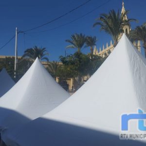 Comienza el montaje de las casetas para las Fiestas de Regla