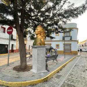 El Pleno del Ayuntamiento chipionero denegó en 1981 la instalación de un busto dedicado a Rocío Jurado en la Plaza Vieja